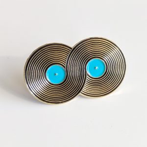 Infinity record enamel pin