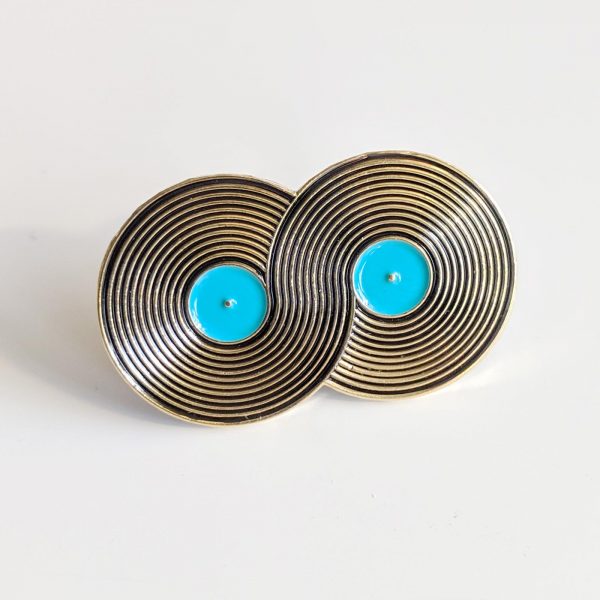 Infinity record enamel pin
